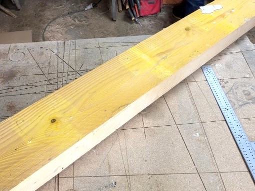 Poutre brute avant découpe