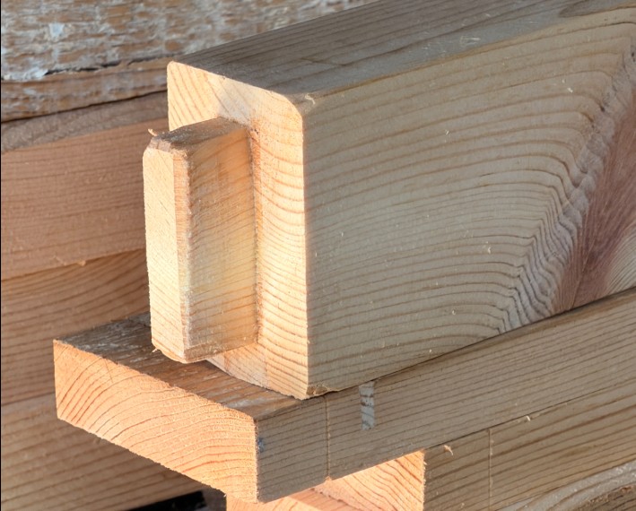 Tenons mortaises lors de la prochaine étape